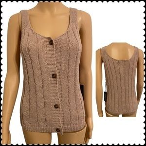 Sweet Rain Women’s Sleeveless Large Crochet Knot Button Down Top